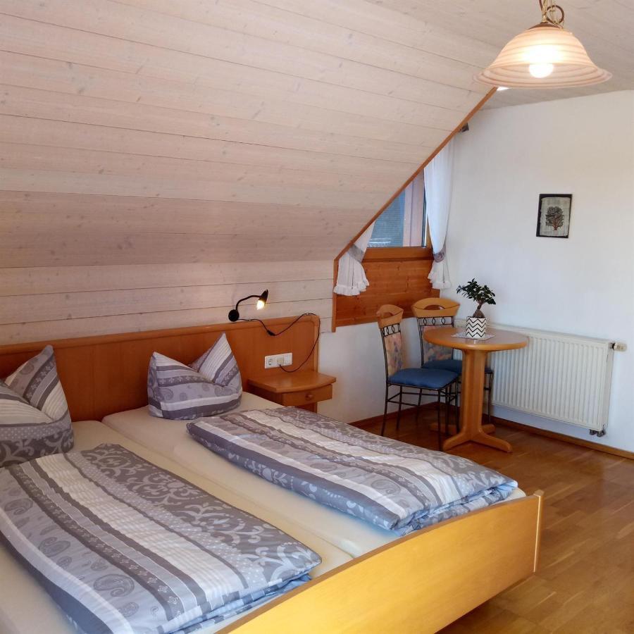 Gasthof Gruener Baum "Kongo" Amtzell Kamer foto